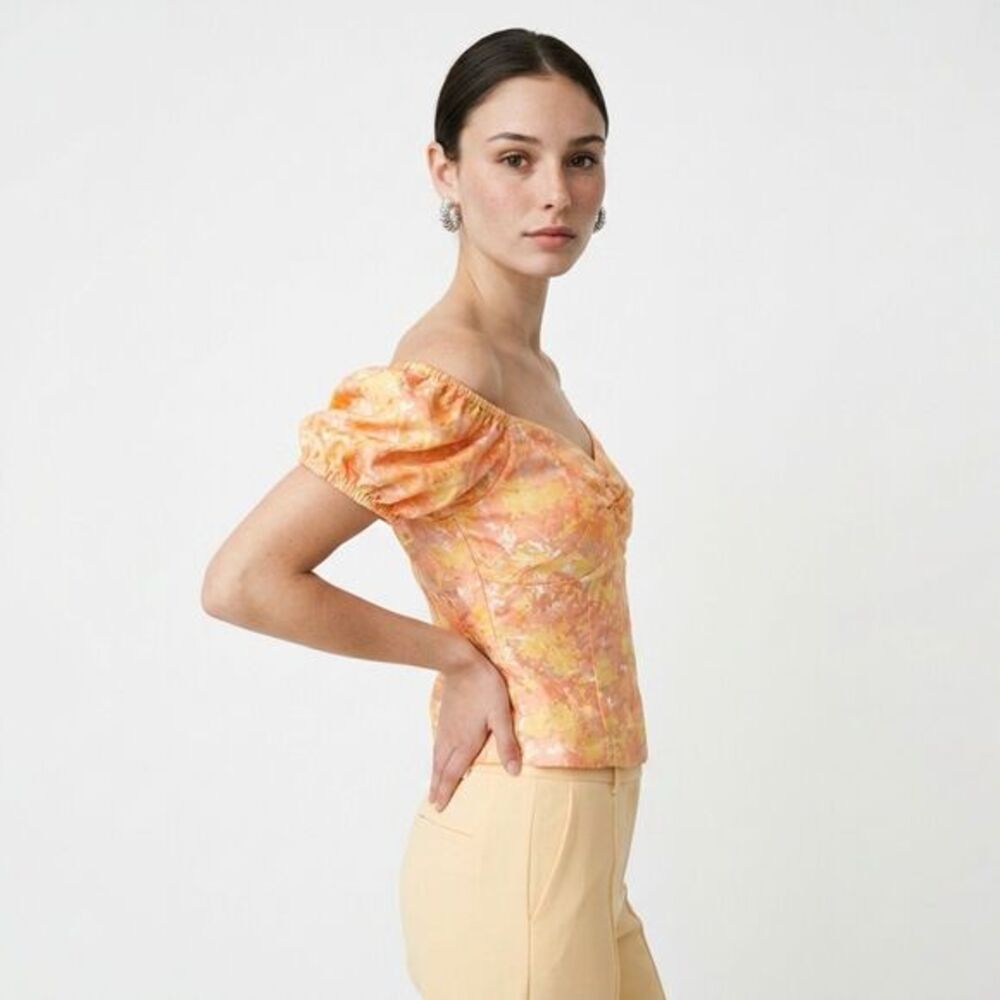SONG OF STYLE Revolve Off the Shoulder Top Size M